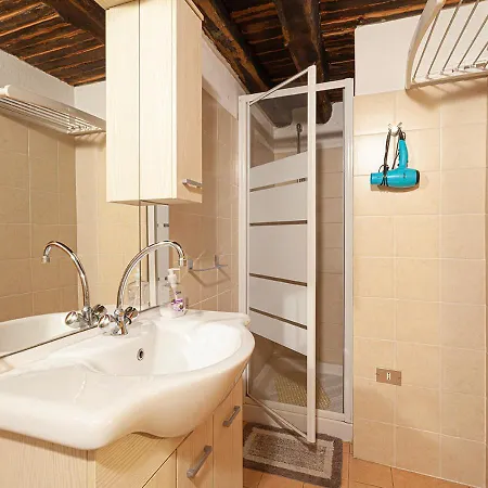 Casa In Zona Strategica